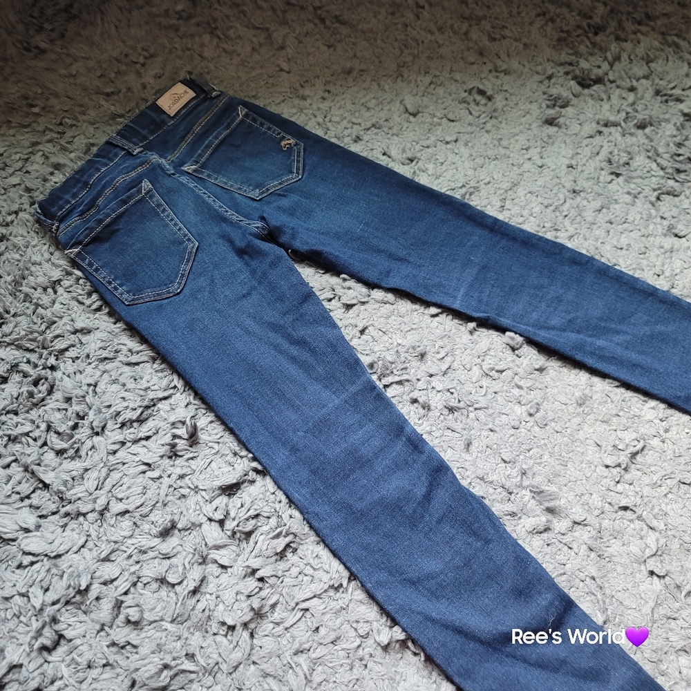 Jordache Girls Super Skinny Jeans - Picture 2 of 4